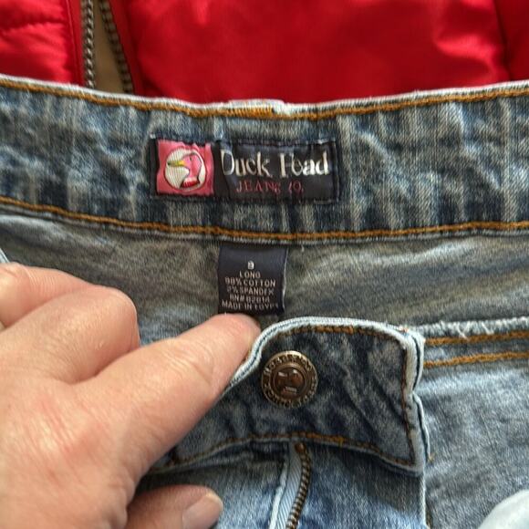 Duck Head Jeans Light Wash Boot Cut Jeans 32" Inseam Size 9 - Picture 5 of 6